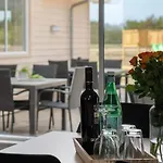 Luxury Retreat By Houstrup - By Traum Nyaraló *
