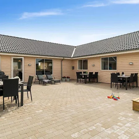 Luxury Retreat By Houstrup - By Traum *