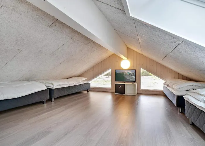 Luxury Retreat By Houstrup - By Traum *