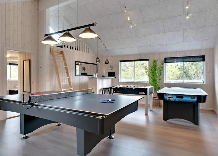 Luxury Retreat By Houstrup - By Traum