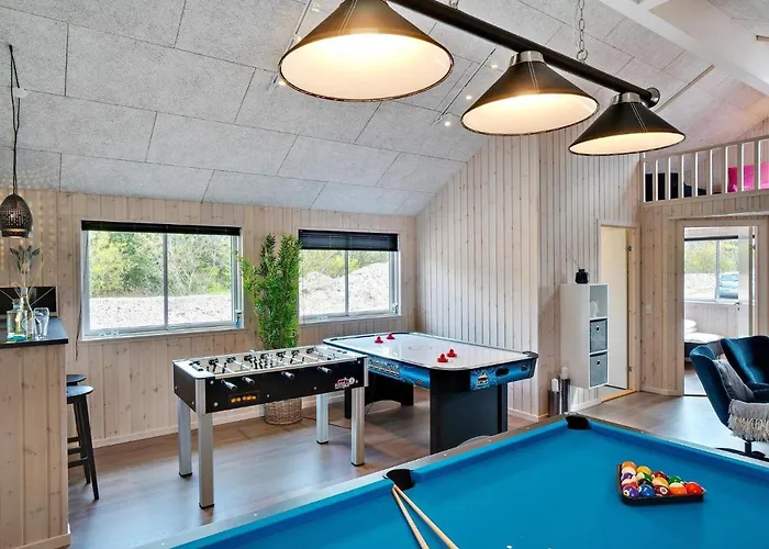 Luxury Retreat By Houstrup - By Traum *