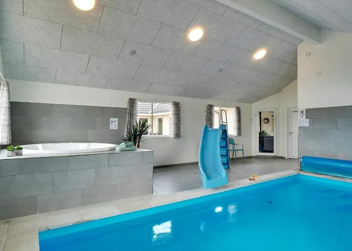 Luxury Retreat By Houstrup - By Traum * Norre Nebel